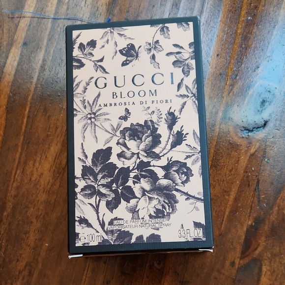 Gucci Other - Gucci Bloom Ambrosia di Fiori Floral Box NEW
